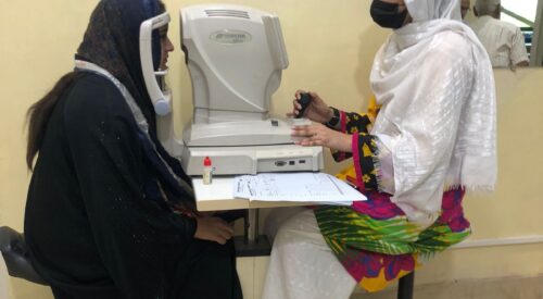 ophthalmologist Lahore Gulberg